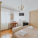 La Tana Dei Tassi 3* Ascoli Piceno