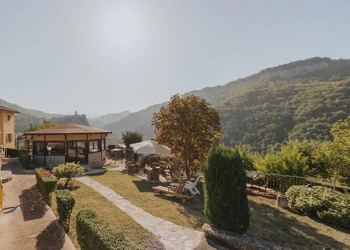 La Tana Dei Tassi