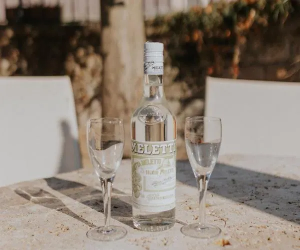 La Tana Dei Tassi Bed & Breakfast