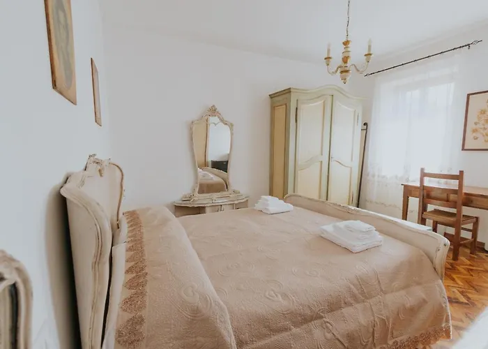 La Tana Dei Tassi Bed & Breakfast